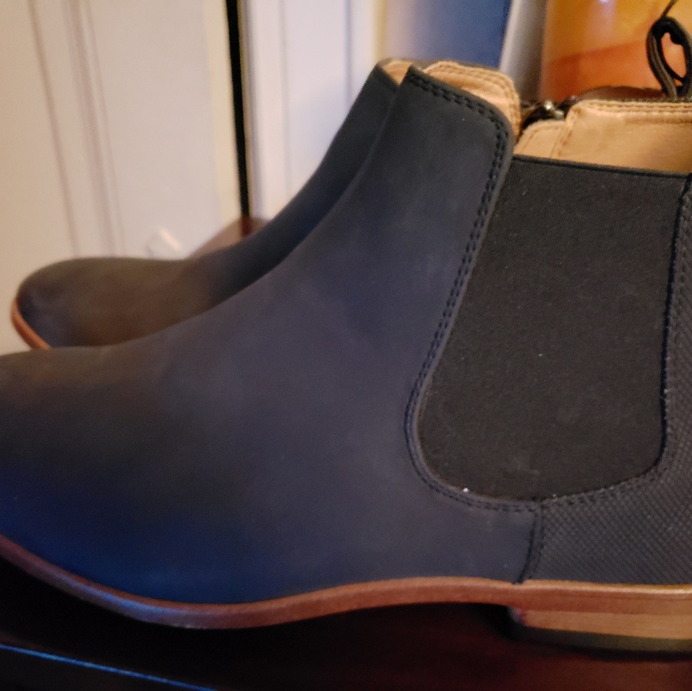 Men dress pull on boots
